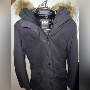 Helly Hansen parka jacket in black - size small